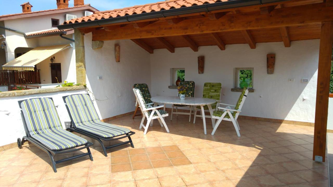 Kmetija Jogan, Wines & Apartments Pobegi Екстериор снимка