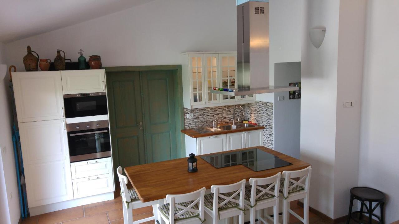 Kmetija Jogan, Wines & Apartments Pobegi Екстериор снимка